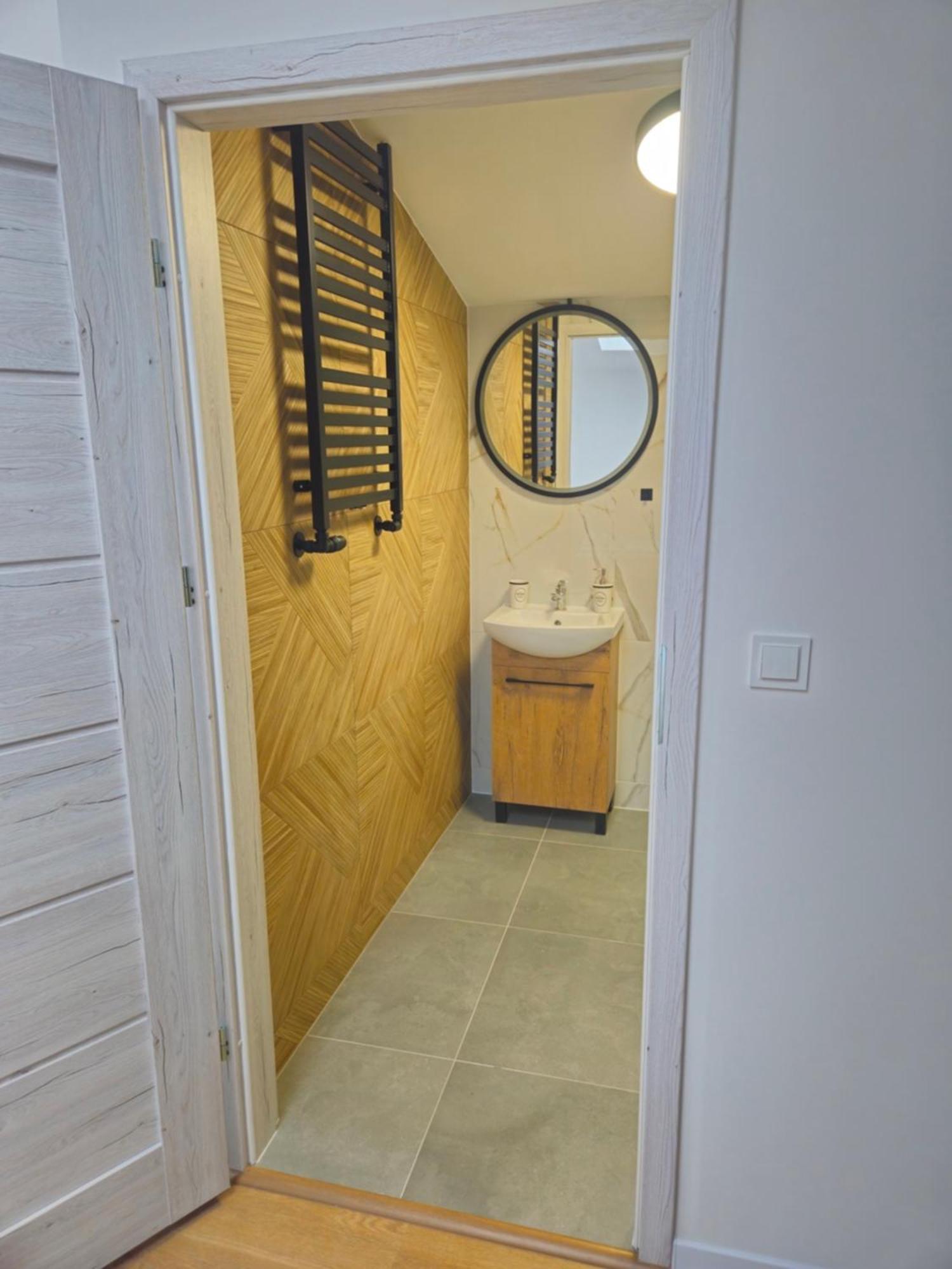 שצ'צ'ין Apartamenty Modra Free Parking מראה חיצוני תמונה