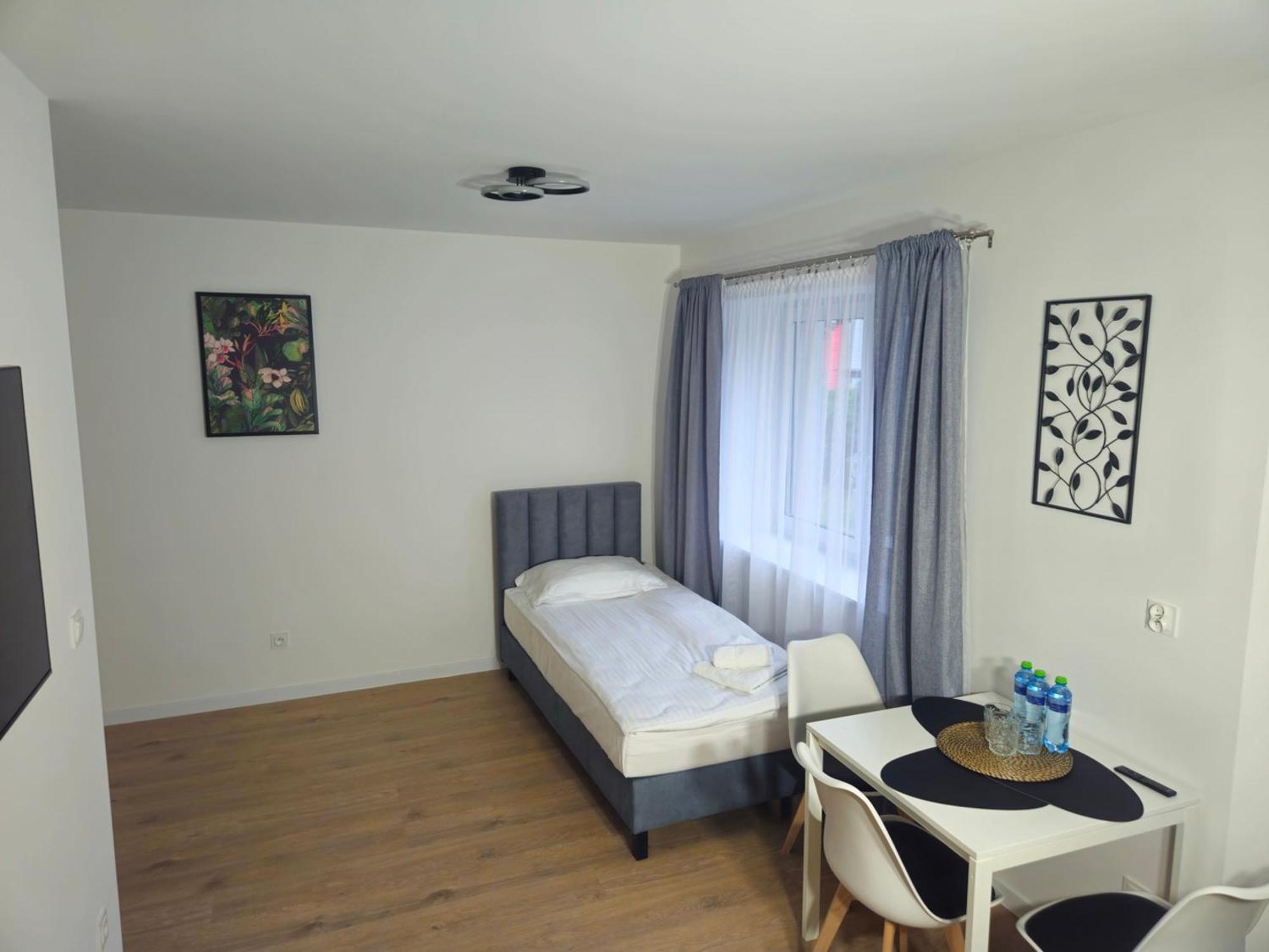 שצ'צ'ין Apartamenty Modra Free Parking מראה חיצוני תמונה
