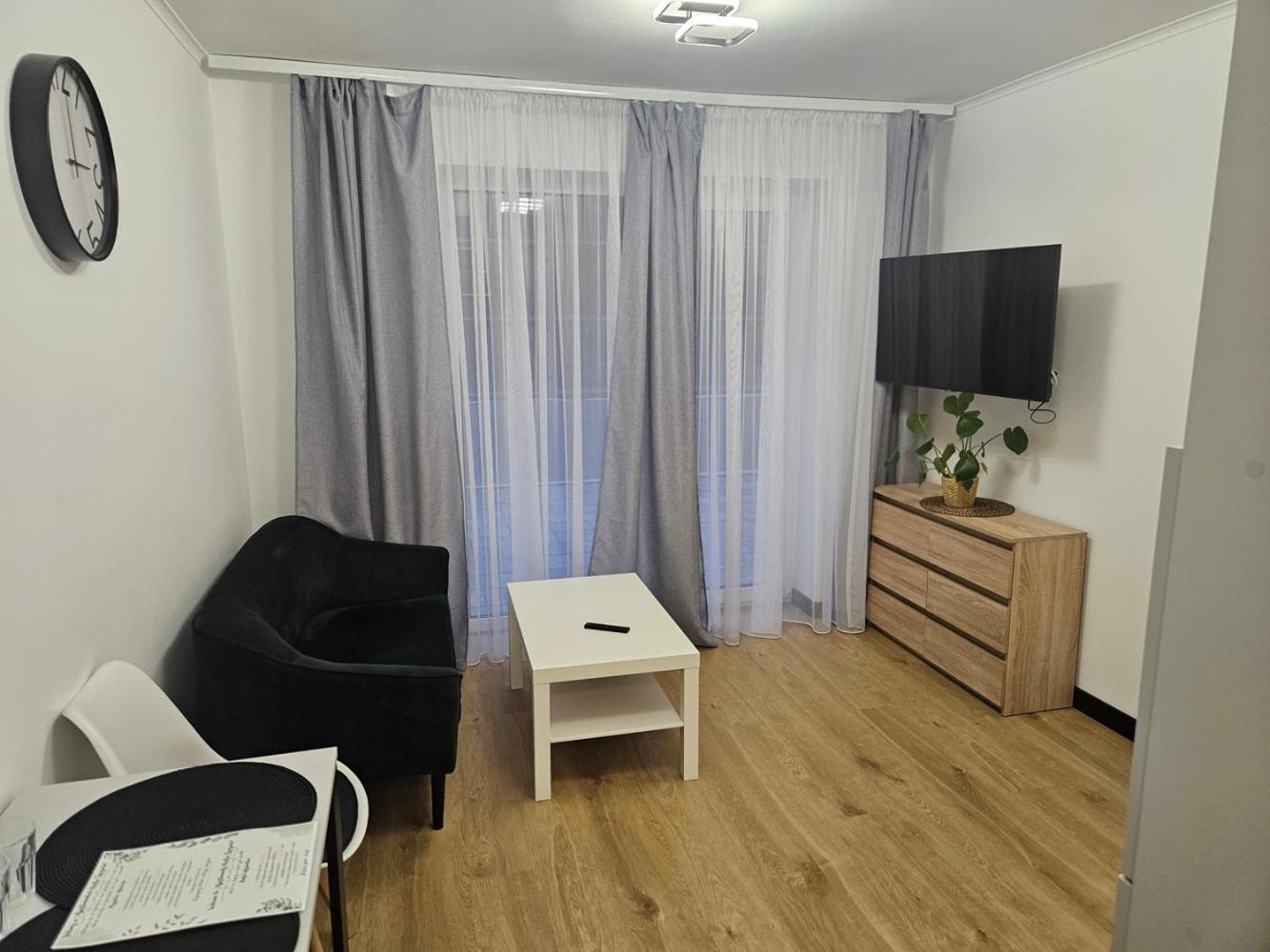 שצ'צ'ין Apartamenty Modra Free Parking מראה חיצוני תמונה