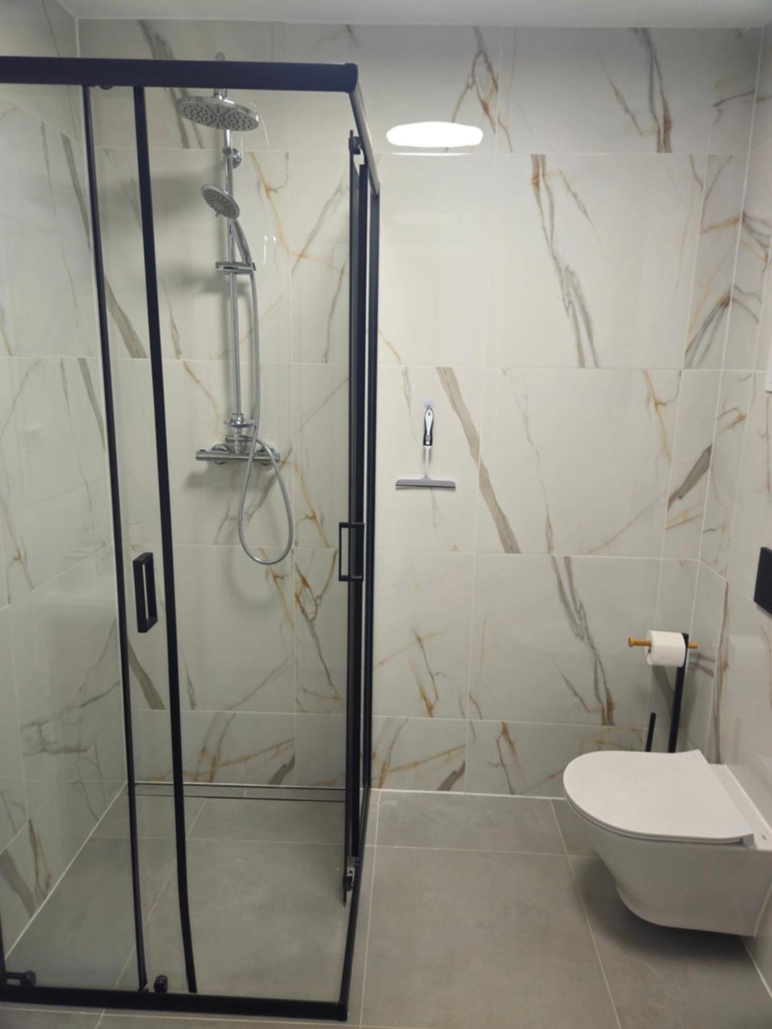 שצ'צ'ין Apartamenty Modra Free Parking מראה חיצוני תמונה