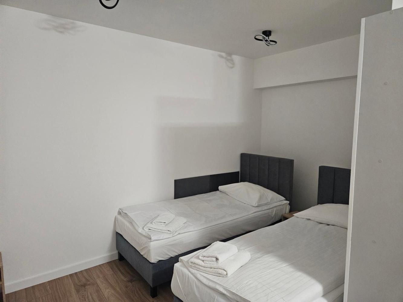 שצ'צ'ין Apartamenty Modra Free Parking מראה חיצוני תמונה