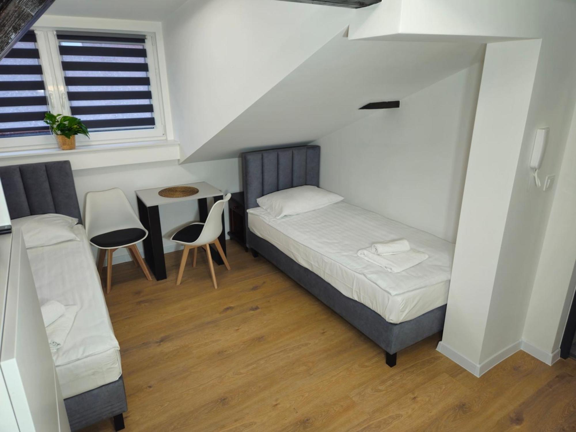 שצ'צ'ין Apartamenty Modra Free Parking מראה חיצוני תמונה